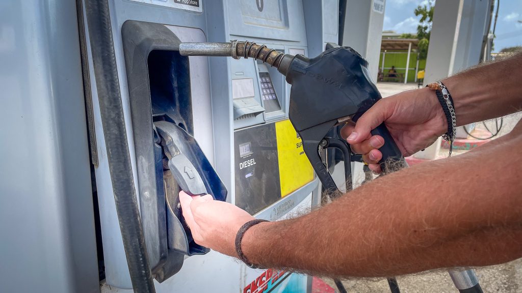 Klep omhoog voor brandstof