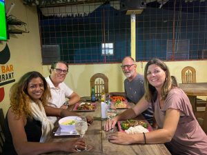 Yanni's Restaurant & Bar